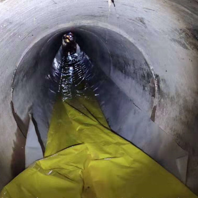 华龙管道紫外光固化修复